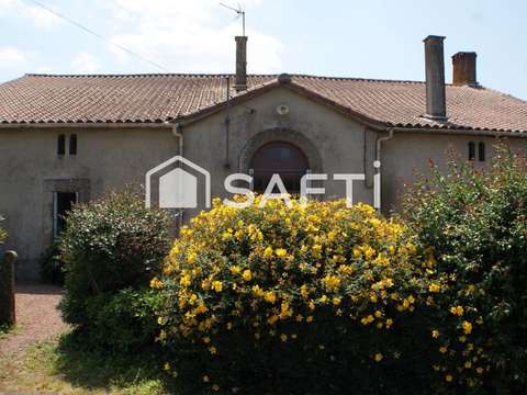 Vente maison 6 pièces La Châtaigneraie 85