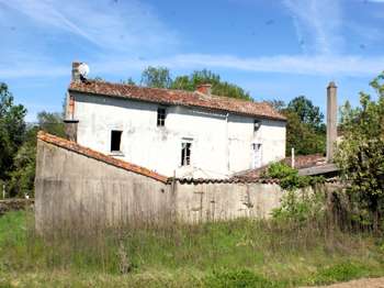 Vente maison 8 pièces La Châtaigneraie 85