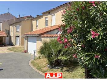 Vente maison 14 pièces La Châtaigneraie 85