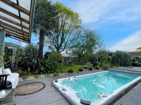 Vente maison 8 pièces