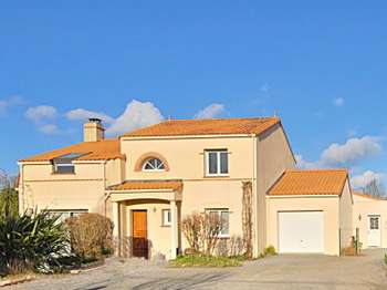 Vente maison 12 pièces La Chevrolière 44