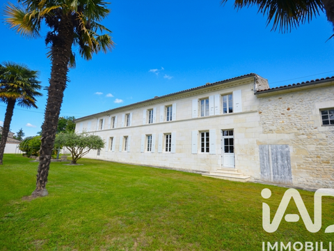 Vente maison 9 pièces La Clisse 17