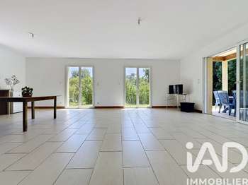 Vente maison 5 pièces La Clisse 17