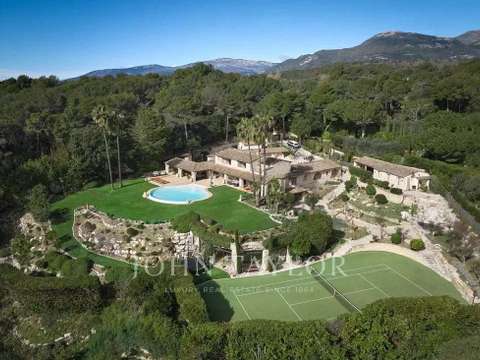 Vente maison 20 pièces La Colle-sur-Loup 06