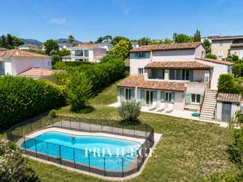 Vente maison 8 pièces La Colle-sur-Loup 06