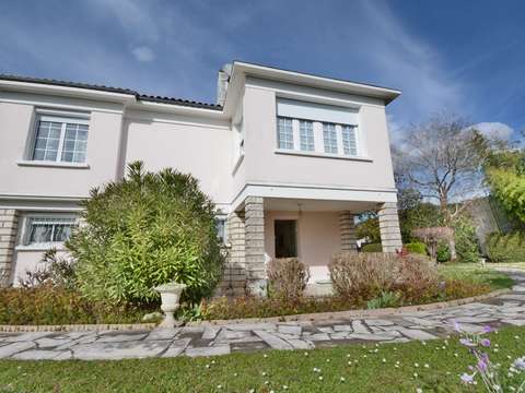 Vente maison 5 pièces La Couronne 16