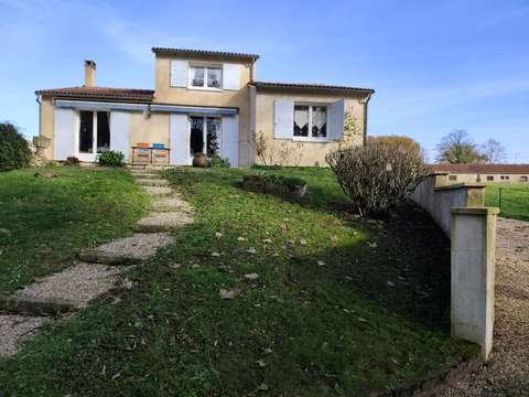 Vente maison 4 pièces La Couronne 16