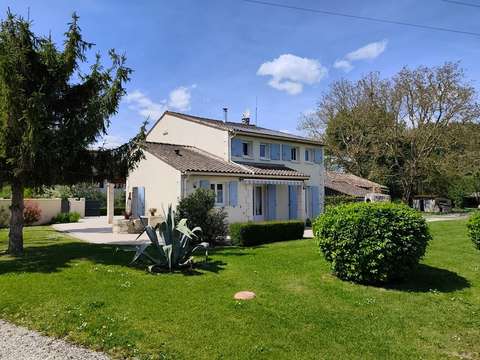 Vente maison 5 pièces La Couronne 16