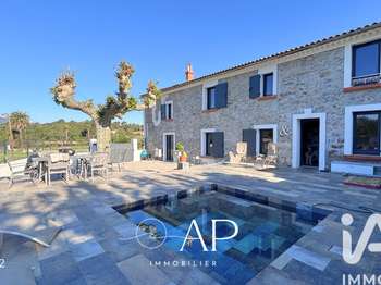 Vente maison 9 pièces La Crau 83