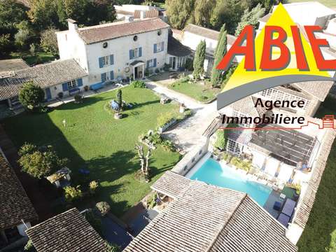 Vente maison 10 pièces La Crèche 79