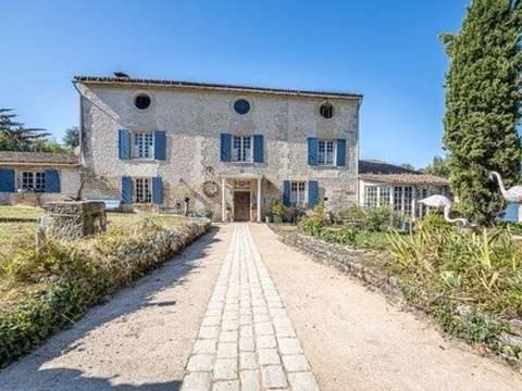 Vente maison 9 pièces
