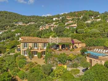 Vente maison 8 pièces La Croix-Valmer 83