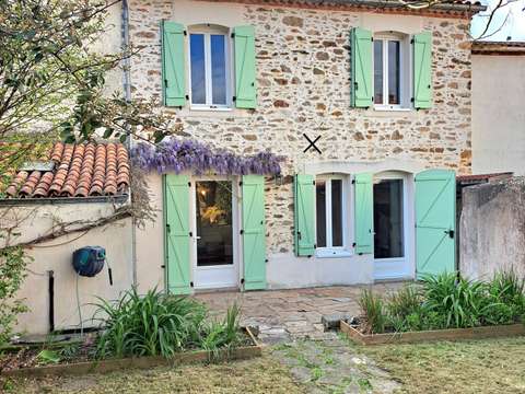 Vente maison 7 pièces La Ferrière 85