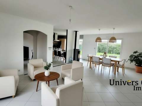 Vente maison 8 pièces La Ferrière 85