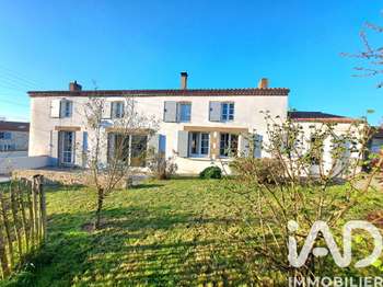 Vente maison 9 pièces La Ferrière 85