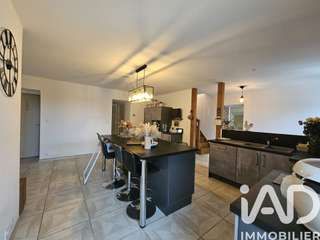 Vente maison 8 pièces