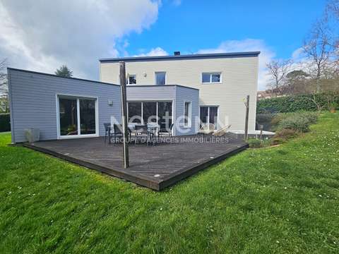 Vente maison 8 pièces