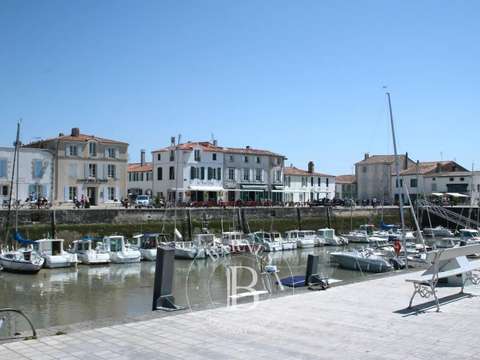 Vente maison 5 pièces La Flotte 17
