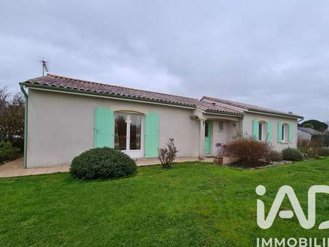 Vente maison 4 pièces La Force 24