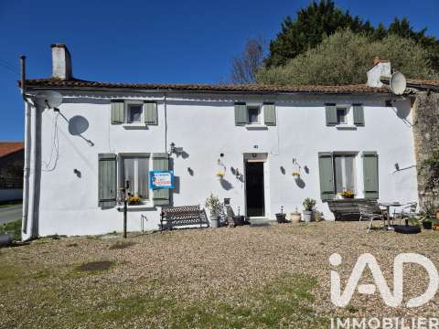 Vente maison 5 pièces La Forêt-sur-Sèvre 79
