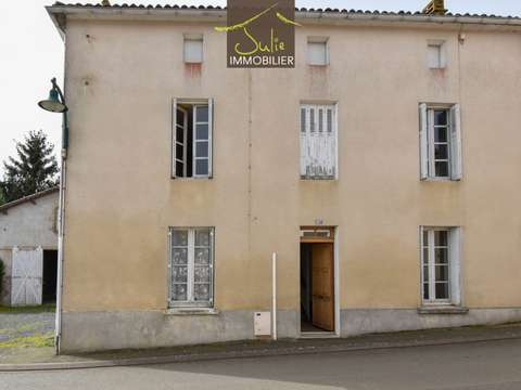 Vente maison 4 pièces La Forêt-sur-Sèvre 79