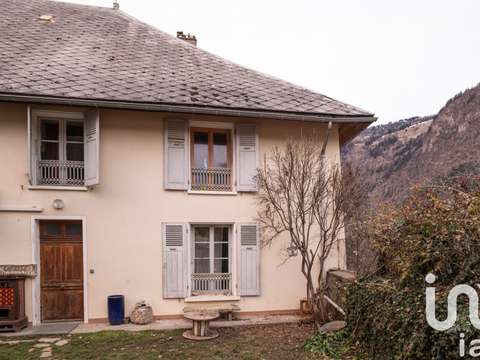 Vente maison 9 pièces La Garde 38