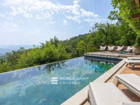 Vente maison 7 pièces La Garde-Freinet 83