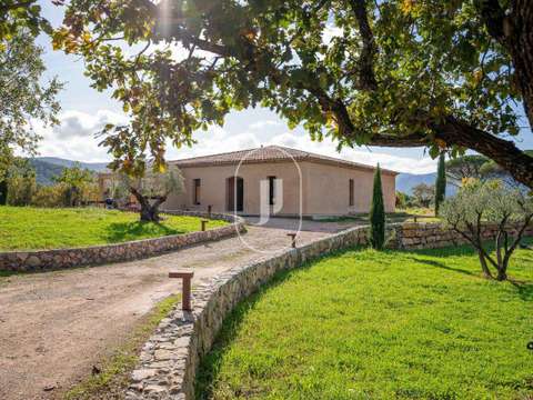 Vente maison 4 pièces La Garde-Freinet 83
