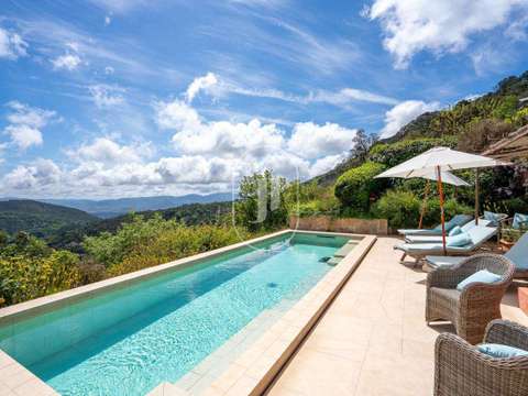 Vente maison 7 pièces La Garde-Freinet 83