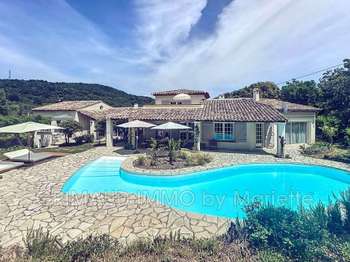 Vente maison 6 pièces La Garde-Freinet 83