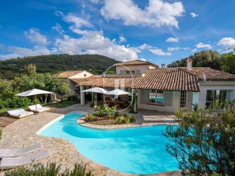 Vente maison 7 pièces La Garde-Freinet 83