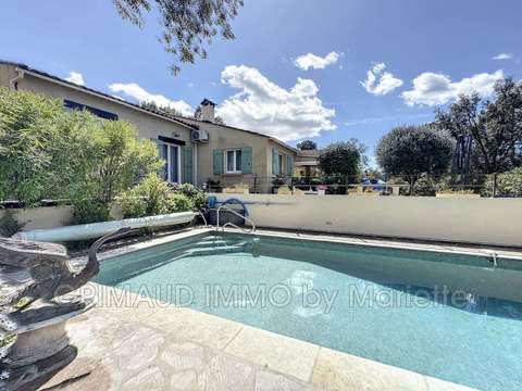 Vente maison 5 pièces La Garde-Freinet 83