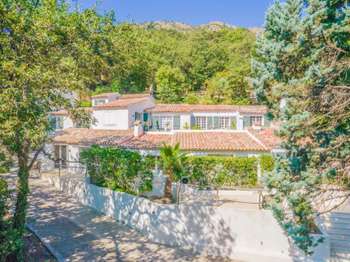 Vente maison 12 pièces La Garde-Freinet 83