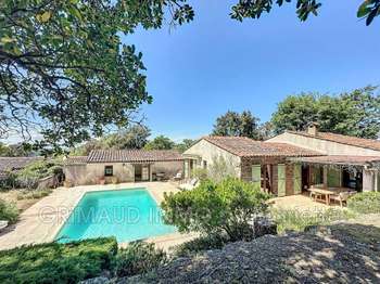 Vente maison 5 pièces La Garde-Freinet 83