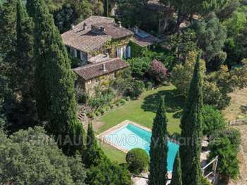 Vente maison 19 pièces La Garde-Freinet 83