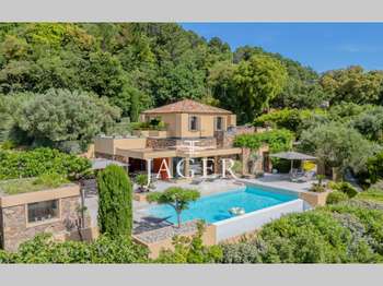 Vente maison 5 pièces La Garde-Freinet 83