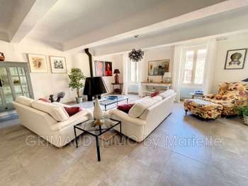 Vente maison 6 pièces La Garde-Freinet 83