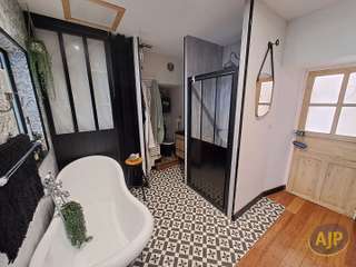 Vente maison 8 pièces