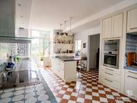 Vente maison 16 pièces