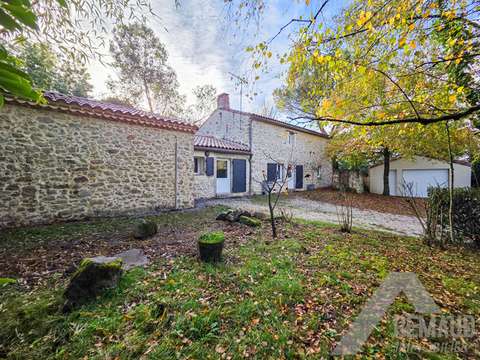 Vente maison 5 pièces La Génétouze 85