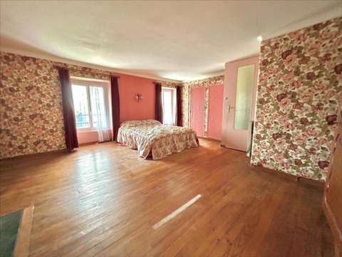 Vente maison 12 pièces