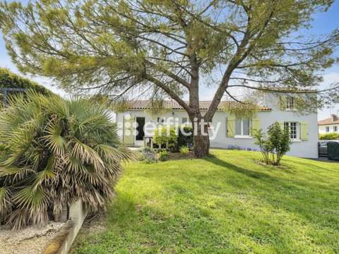 Vente maison 4 pièces La Grève-sur-Mignon 17