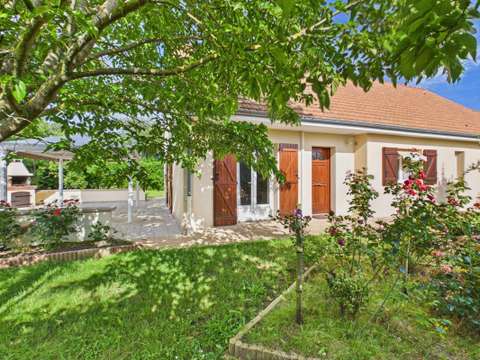 Vente maison 7 pièces La Guierche 72