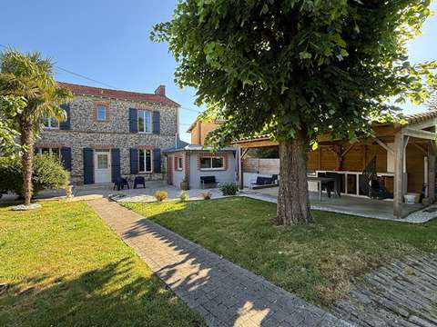 Vente maison 8 pièces La Haie-Fouassière 44