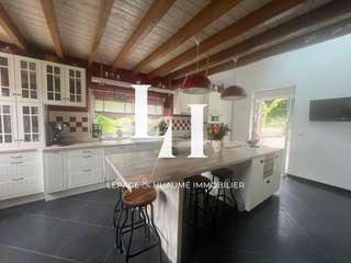 Vente maison 8 pièces