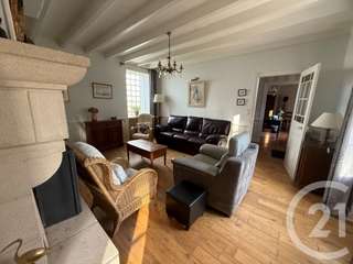 Vente maison 9 pièces