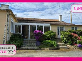 Vente maison 10 pièces La Jumellière 49