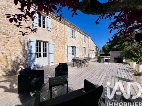 Vente maison 8 pièces La Lande-de-Fronsac 33