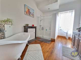 Vente maison 11 pièces Vente maison 11 pièces