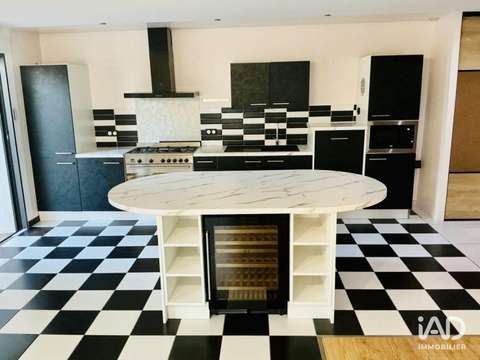 Vente maison 6 pièces La Londe-les-Maures 83